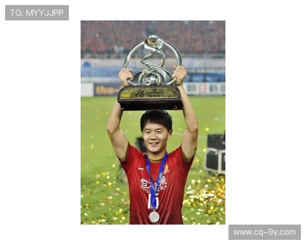 聚焦忠县足球比赛直播全程精彩瞬间与赛场动态深度解读盛况热点汇